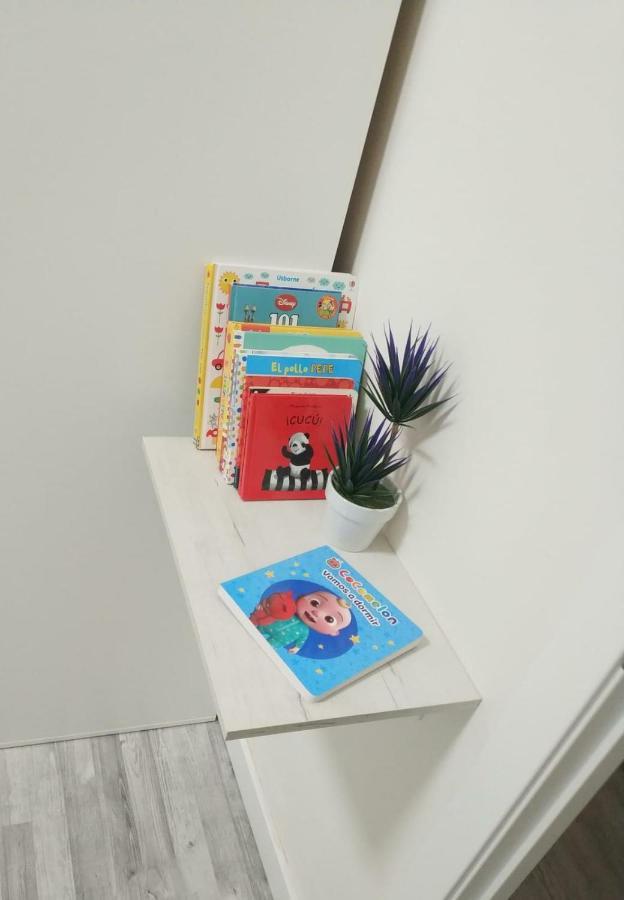 לאון Roommy מראה חיצוני תמונה